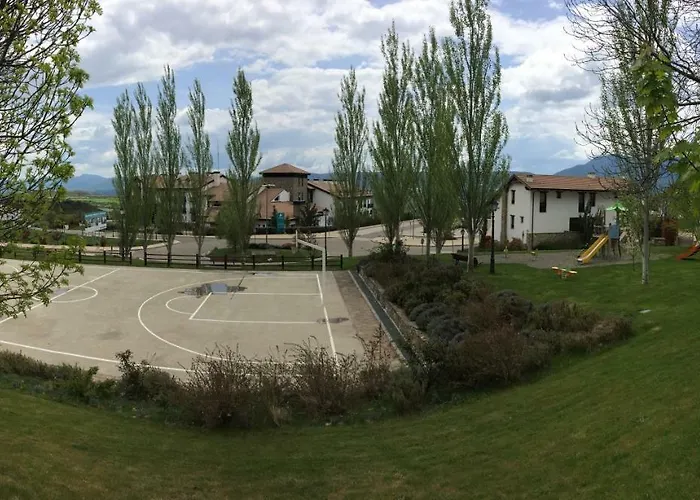 Duplex En Badaguas, Jaca Lägenhet